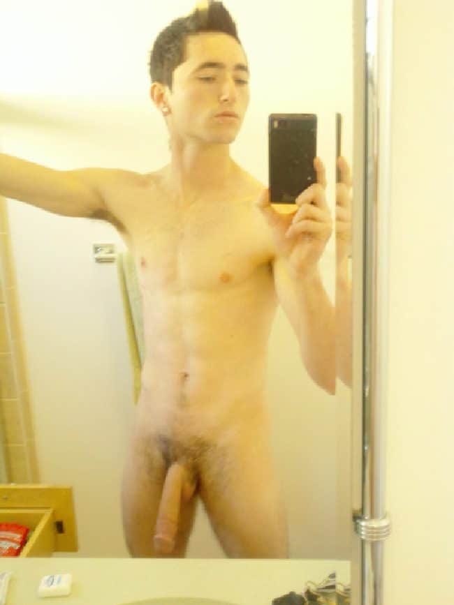 Sexy Nude Guy