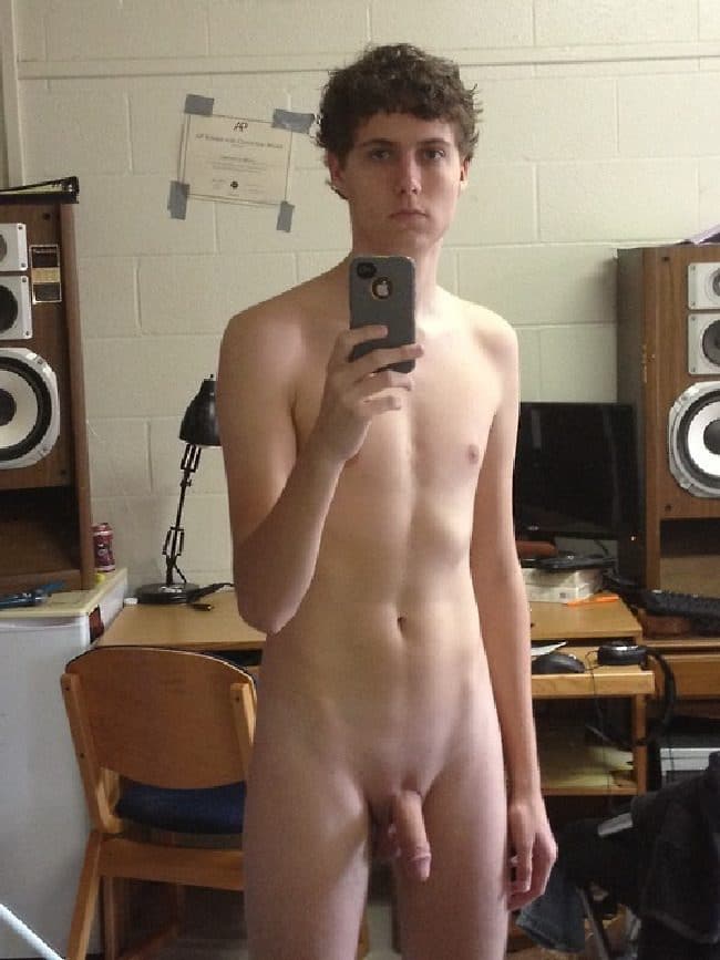 Nude Guy Shaved Penis